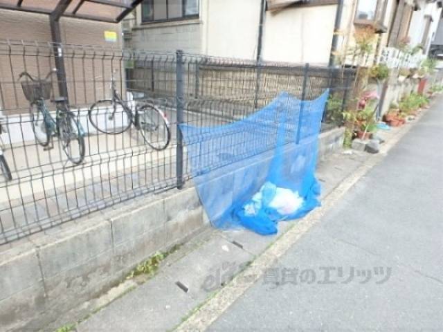 ゴミ捨て場