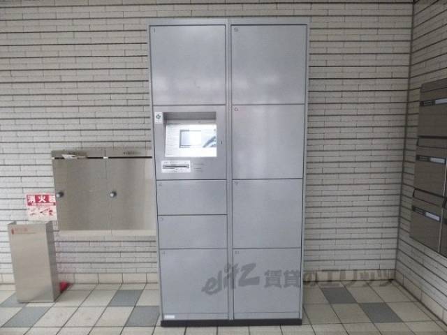 宅配ボックス