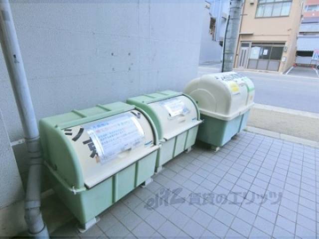ゴミ置き場
