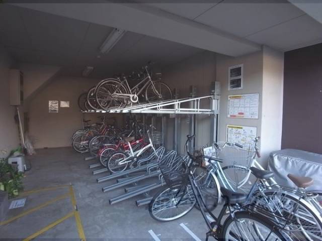 駐輪場