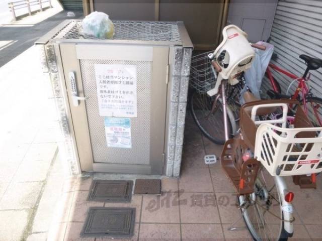 ゴミ捨て場