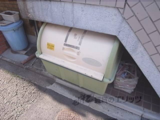 ゴミ置き場