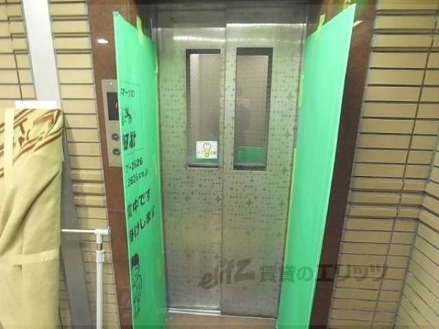 エレベーター