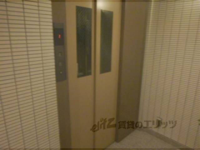 エレベーター