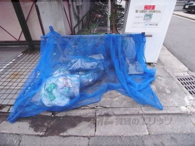 ゴミ捨て場