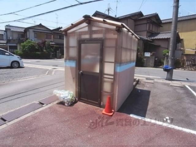 ゴミ置き場