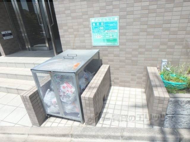 ゴミ置き場