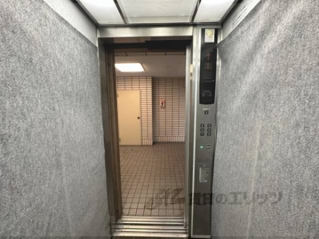 エレベーター