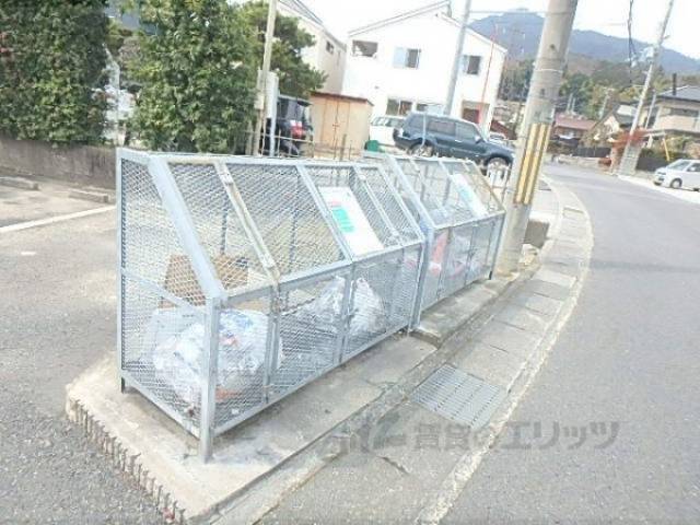 ごみ収集場