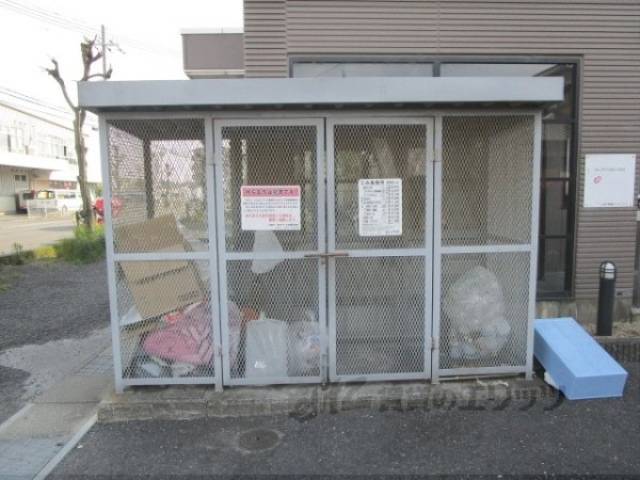 ゴミ置き場