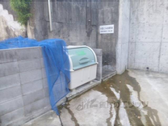 ゴミボックス