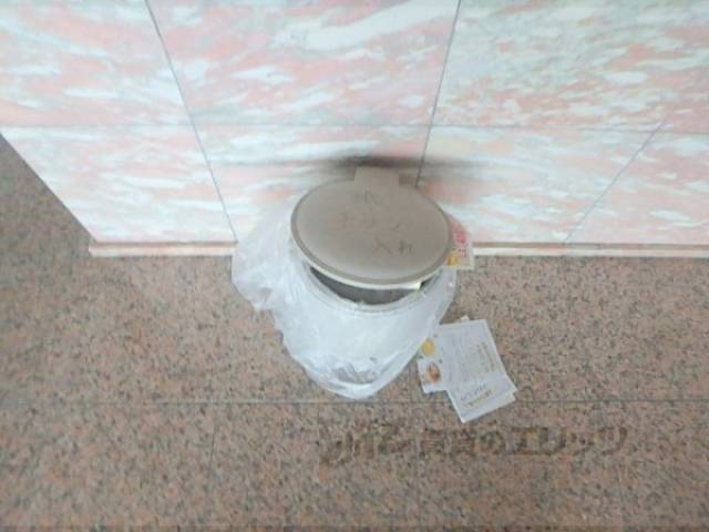 チラシ用ゴミ箱