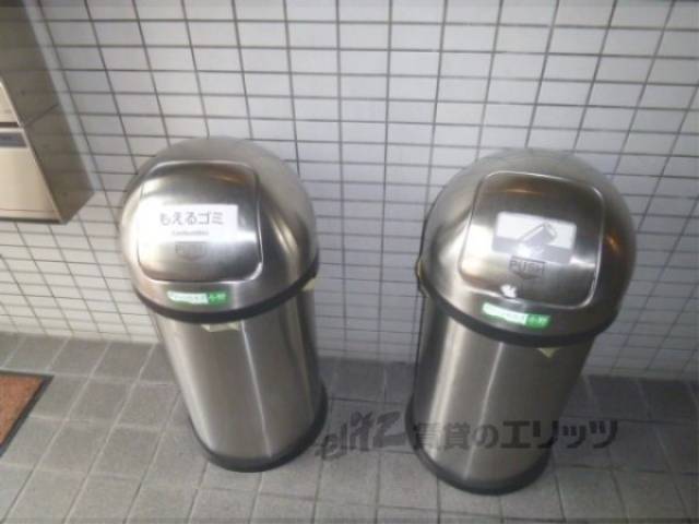 ゴミ置き場