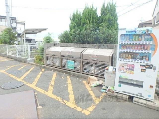 ゴミ置き場
