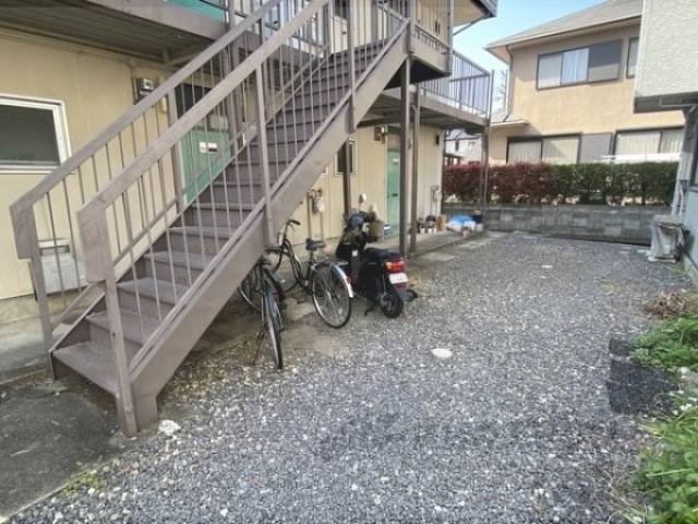 駐輪場　ゴミ置き場