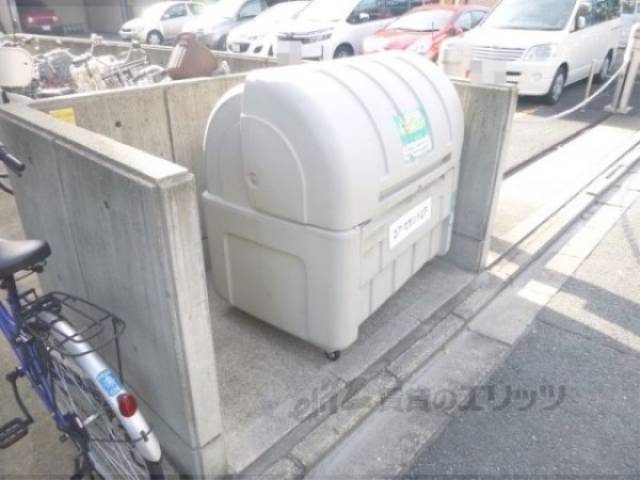 ゴミ捨て場
