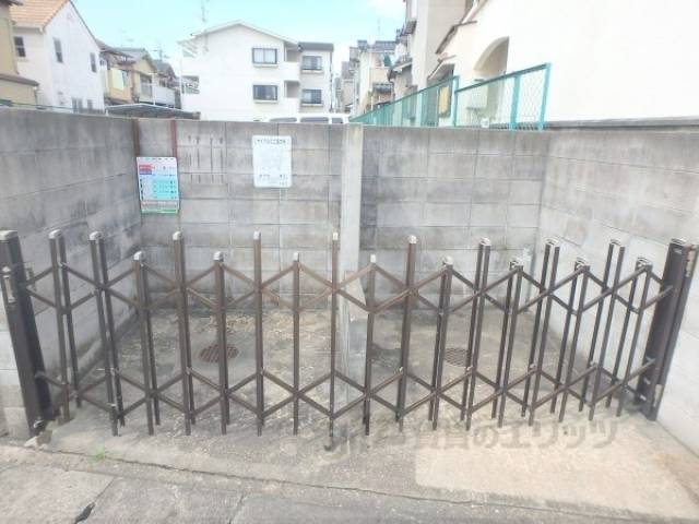ゴミ収集場所