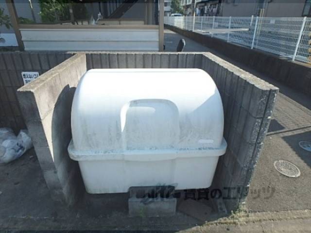 ゴミ置き場