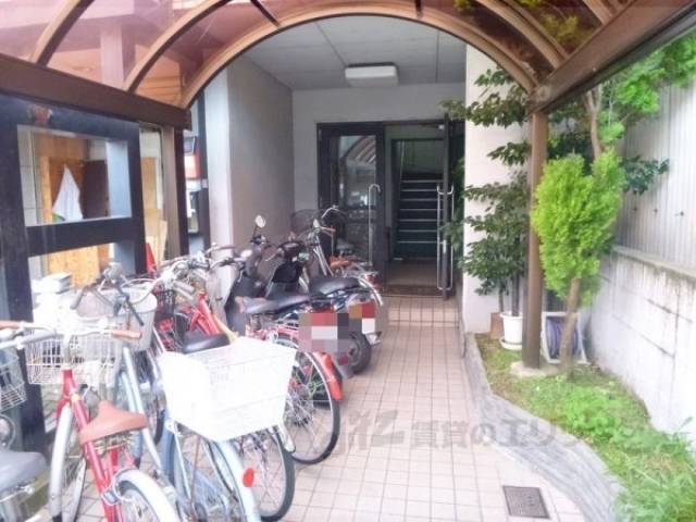 駐輪場