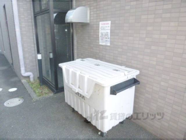 ゴミ置き場