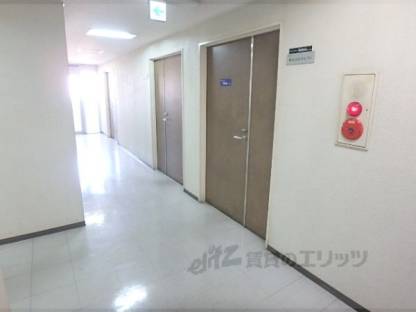 通路 6階部分