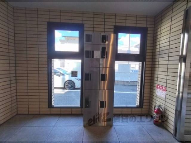 宅配ボックス