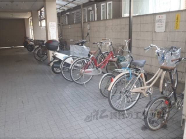 駐輪場