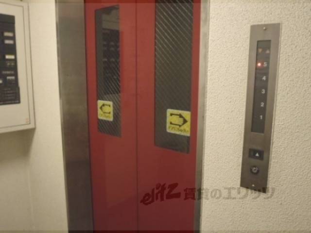 エレベーター