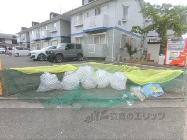 ゴミ置き場