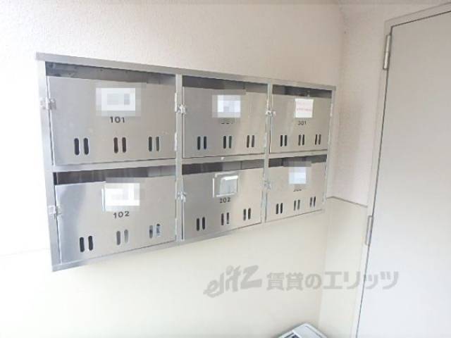 ロビー　集合ポスト