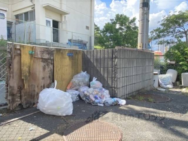 ゴミ置き場
