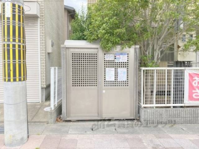 ゴミ置き場