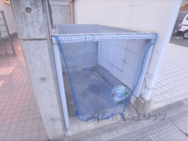 ゴミ捨て場