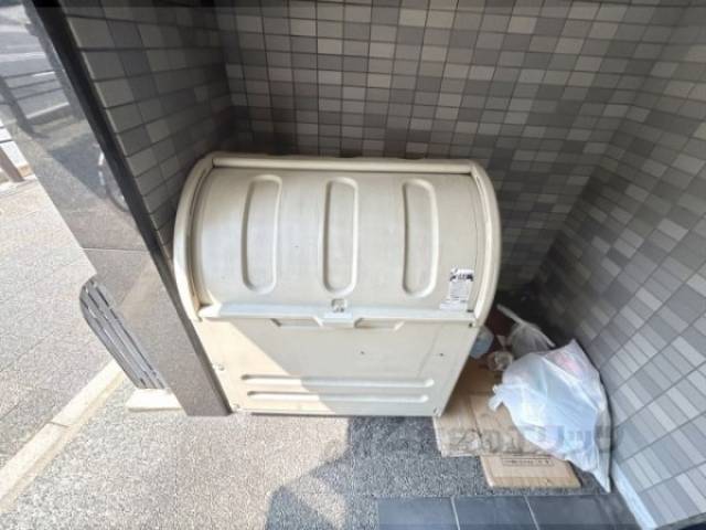 ゴミ置き場