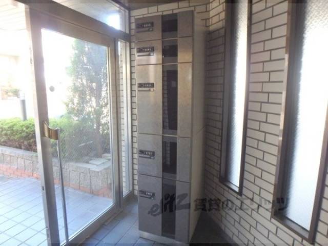 宅配ボックス