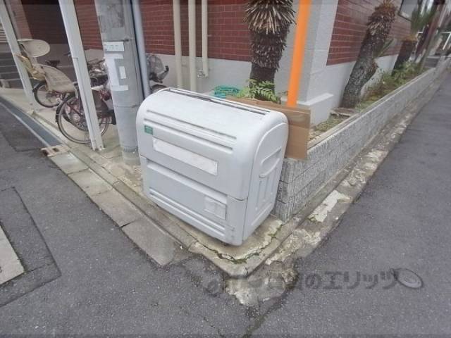ゴミボックス