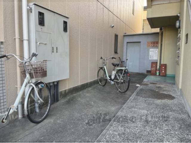 駐輪場