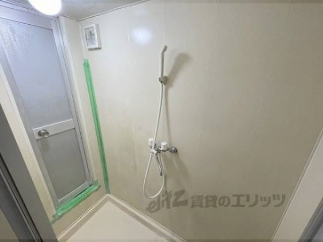シャワー