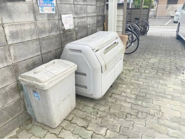 ゴミ置き場