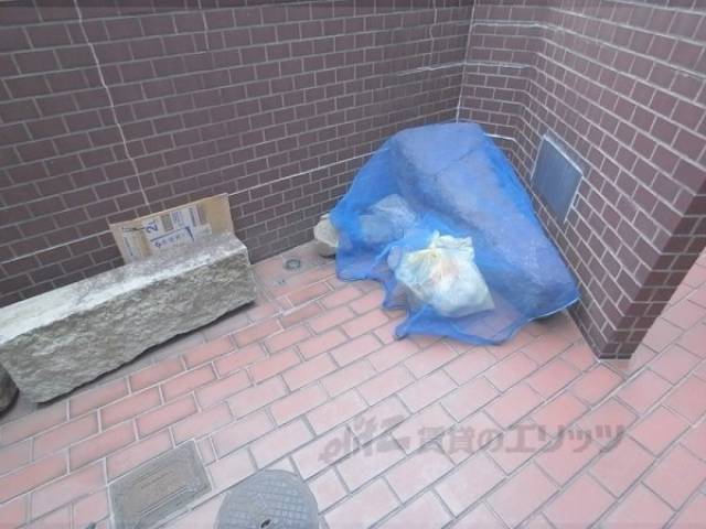 ゴミ置き場