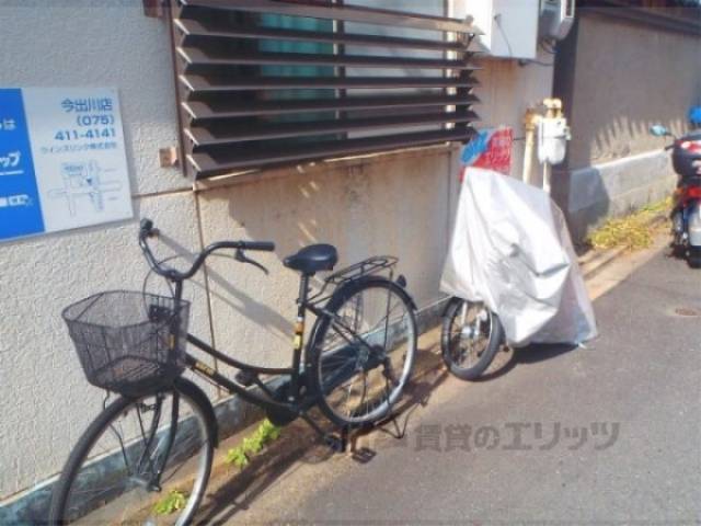 駐車場 駐輪場