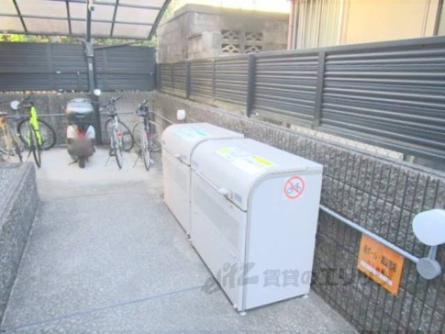 ゴミ置き場