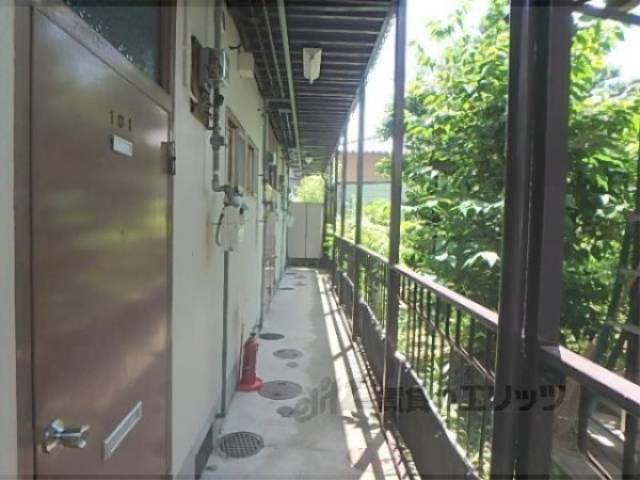 通路　1階