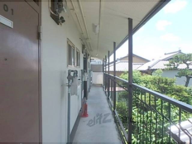 通路　2階