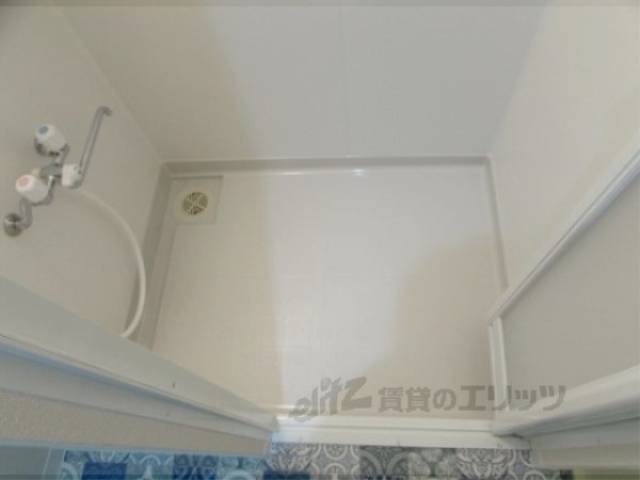 女子用シャワールーム