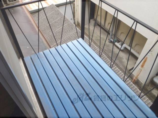 共用ﾍﾞﾗﾝﾀﾞ