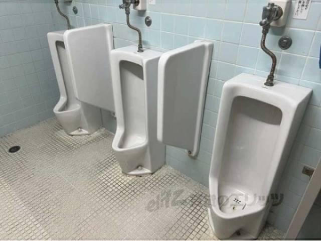 男性用トイレ