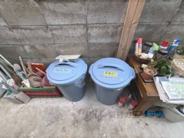 ゴミ置き場