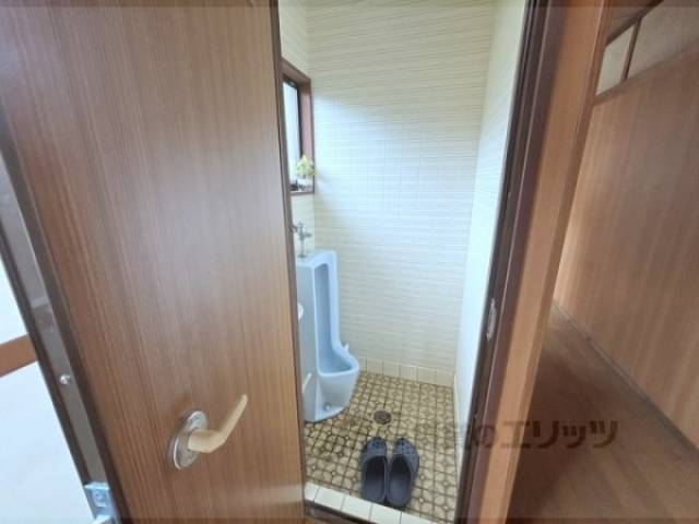 男性トイレ