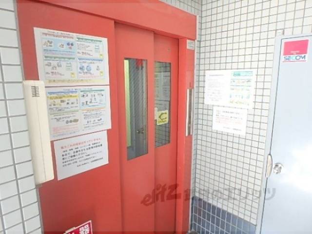 エレベーター
